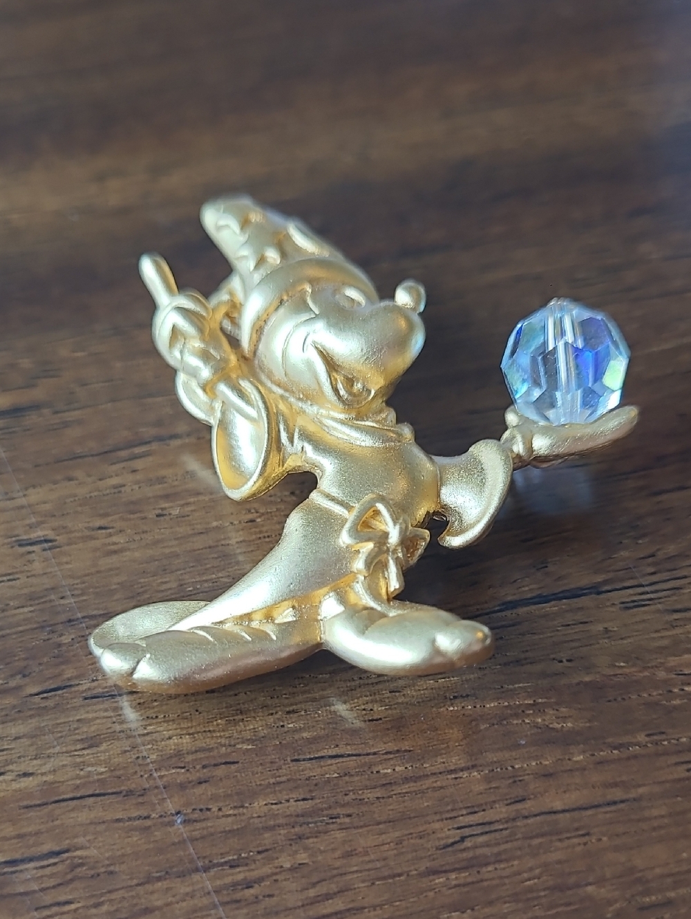 Disney Sorcerer Mickey Crystal Ball Broach Pin